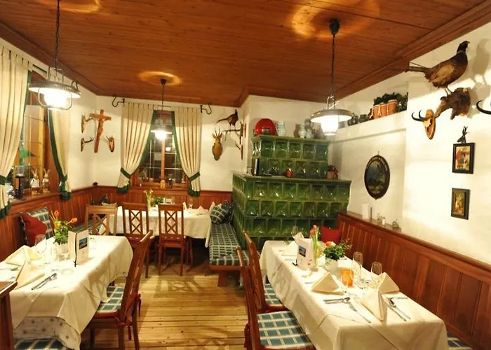 ホテル Seehotel Schlick