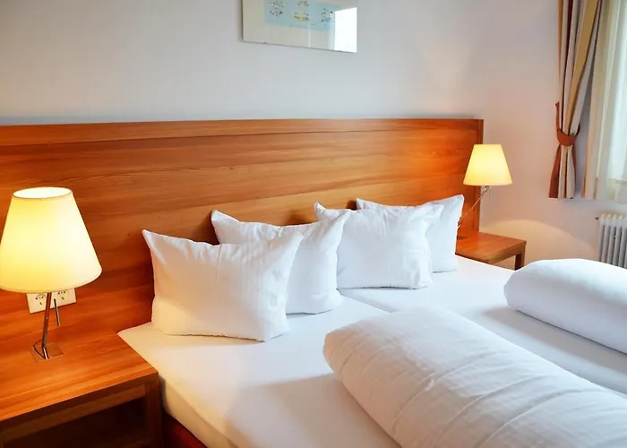ホテル Seehotel Schlick フシュル・アム・ゼー